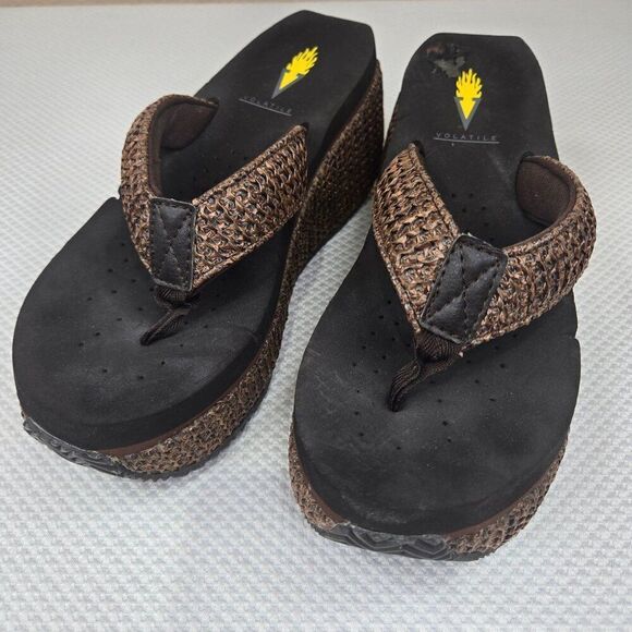 Volatile Womens Woven Platform Flip Flops Size 6 - Picture 4 of 10
